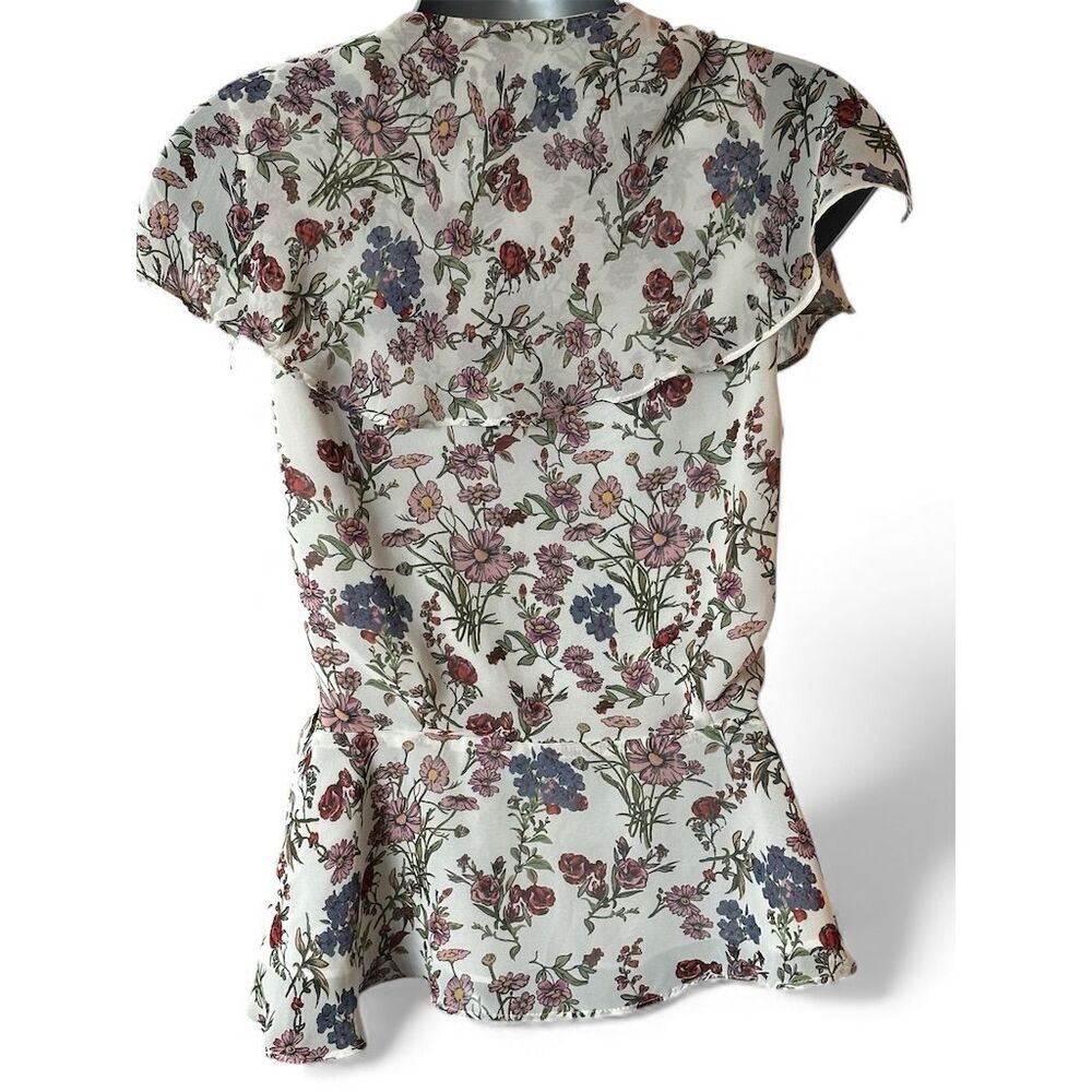 Lulu’s Women's Floral Wrap Top V-Neck Short Sleeve Blouse Size M - Picture 2 of 6